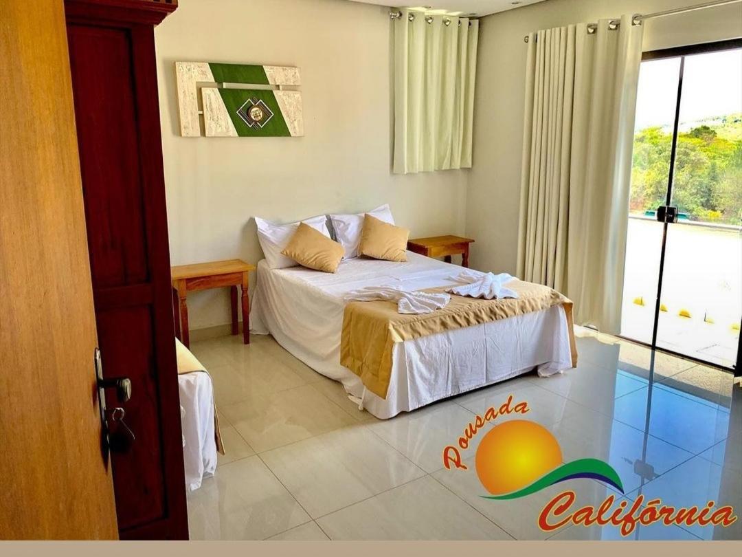 Pousada California Hotell Capitólio Eksteriør bilde